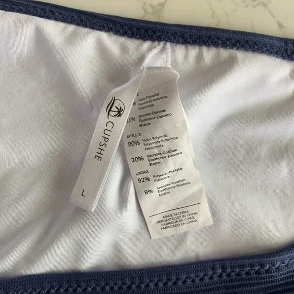 Cupshe Strappy Tied Bikini | Large - Picture 8 of 9